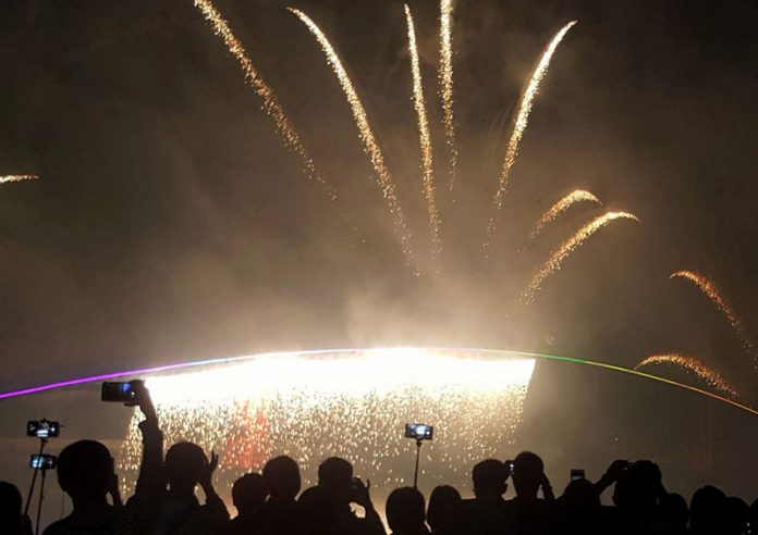 Festival du feu d'artifice à Penghu