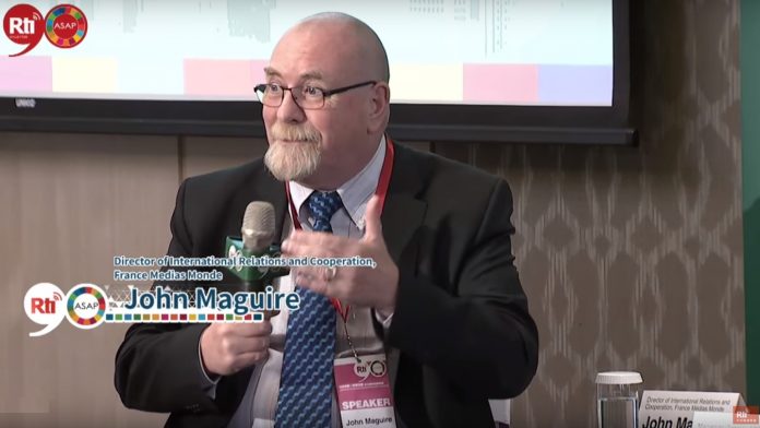 John Maguire à la conférence internationale sur le développement durable en Asie-Pacifique (Source image RTI)