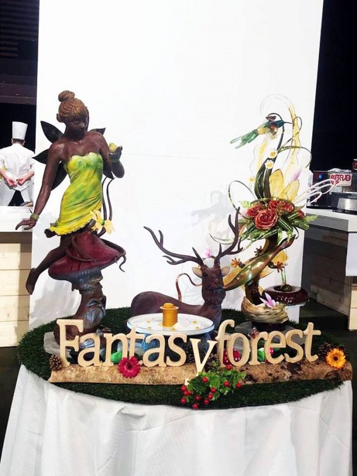 Pâtisserie présentée à la coupe du monde de la Pâtisserie 2019 (image facebook.com gateaux.cake123)