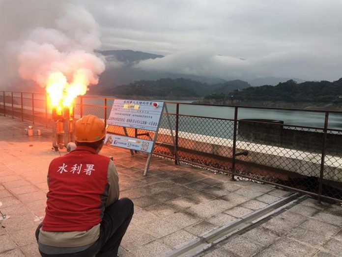 Taiwan déclenche des pluies artificielles au dessus de ses réservoirs (image fournie par le bureau de gesion des ressources en eau)