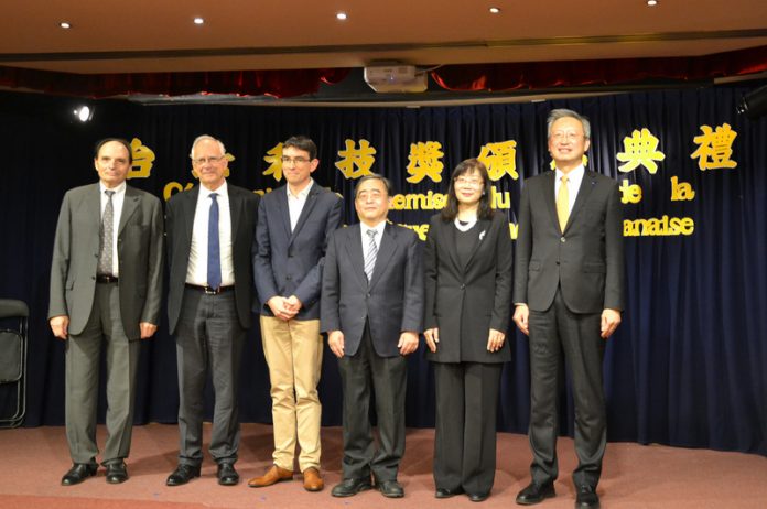 Le Prix franco-taïwanais de l’Académie des Sciences et du ministère taiwanais des Sciences et des technologies a été décerné mardi à un binôme franco-taïwanais de chercheurs (Image : CNA)