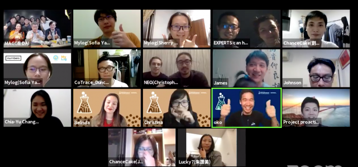 Les finalistes juges et organisateurs du concours de startups contre le COVID-19 Techstars Startup Weekend Taipei (Capture du direct facebook de l'événement)
