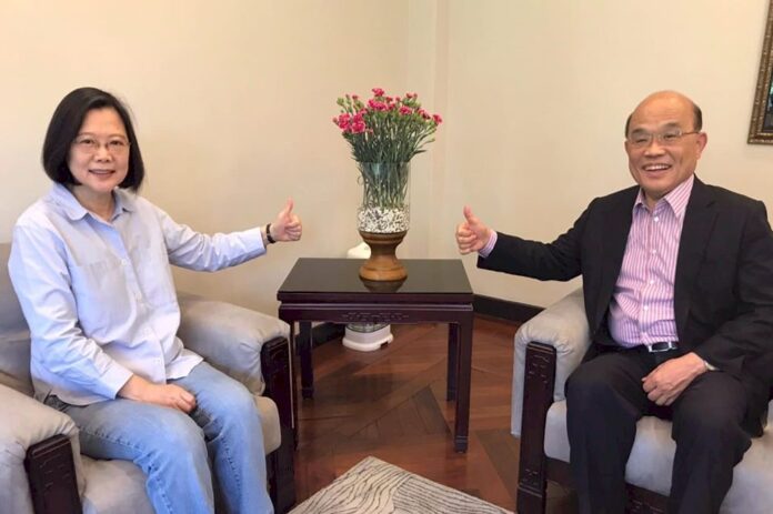 Tsai Su fb Tsai