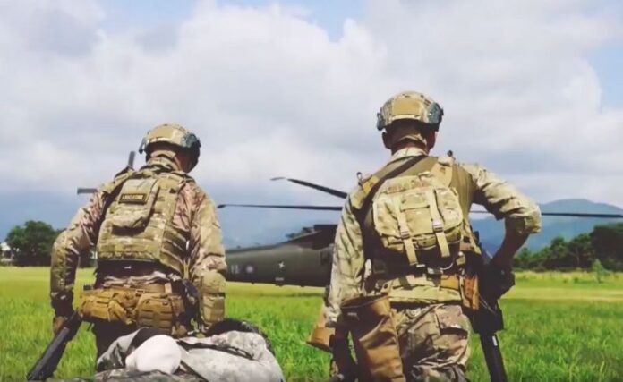 Capture de la vidéo Excellence montrant des exercices militaires conjoints entre Taiwan et les Etats-Unis (capture RTI)